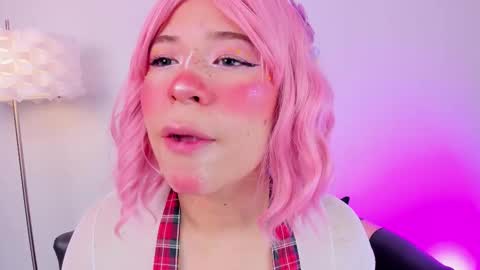 Daphne online show from September 2025 03:00:02 AM