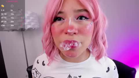 Daphne online show from September 2025 06:24:02 PM