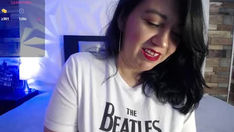 Antonella online show from January 2025 01:38:02 PM