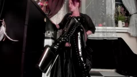missAsmodeus online show from June 2026 09:50:01 PM