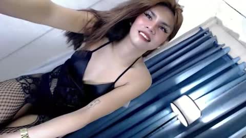 miss_bella69 online show from September 2025 04:47:01 AM