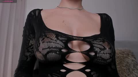 Snapshot of miss_boobtastic chatting on February 2025 11:05:02 AM Ivy online show from February 2025 11:05:02 AM