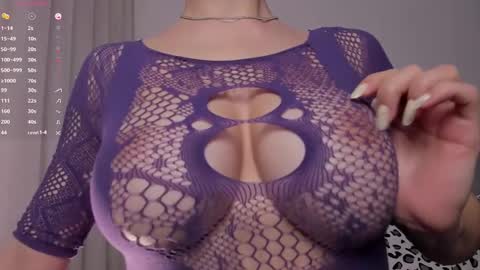 Snapshot of miss_boobtastic chatting on March 2025 11:31:01 AM Ivy online show from March 2025 11:31:01 AM