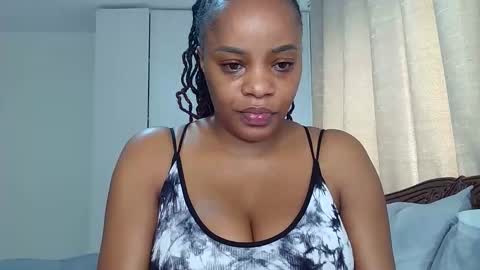 Snapshot of miss_candy7 chatting on October 2025 07:03:02 AM Candy online show from October 2025 07:03:02 AM