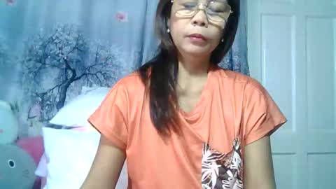 miss_capricorn online show from February 2026 07:56:01 PM