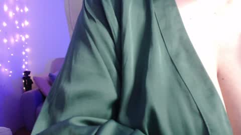 Snapshot of miss_daniels chatting on January 2025 08:37:02 PM liza online show from January 2025 08:37:02 PM