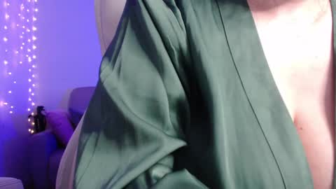 Snapshot of miss_daniels chatting on February 2025 02:10:02 AM liza online show from February 2025 02:10:02 AM