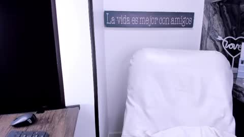 Danika online show from February 2025 11:10:02 AM