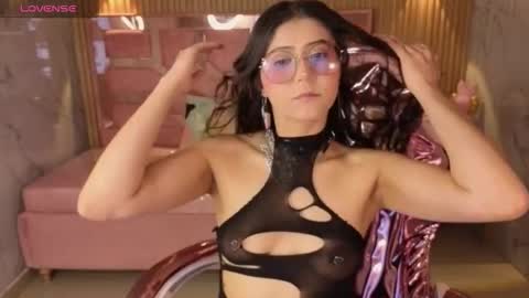 miss_devil_s online show from March 2026 01:28:01 PM