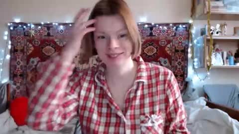 Elis online show from January 2025 12:15:02 PM