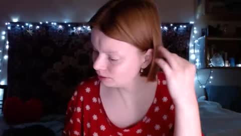 Elis online show from January 2025 07:14:02 PM