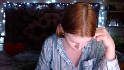 Elis online show from February 2025 03:16:01 PM