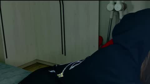 Snapshot of miss_emily_miller chatting on November 2025 06:07:01 PM Emily online show from November 2025 06:07:01 PM