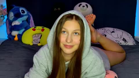 Snapshot of miss_emily_miller chatting on February 2026 06:28:02 PM Emily online show from February 2026 06:28:02 PM