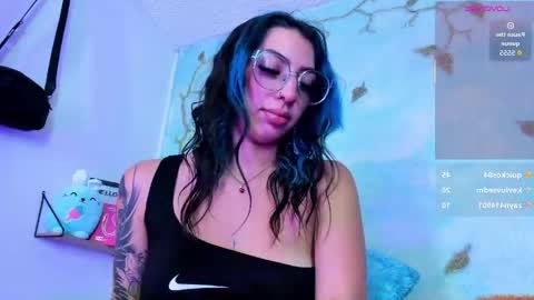 Snapshot of miss_evans_ chatting on May 2026 03:34:01 AM miss_evans_ online show from May 2026 03:34:01 AM