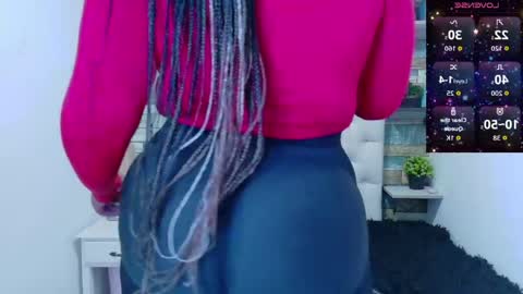 Snapshot of miss_evans_ chatting on May 2026 01:53:01 PM miss_evans_ online show from May 2026 01:53:01 PM