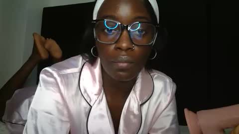 Snapshot of miss_jamilla255 chatting on March 2026 06:29:02 AM SensuElle WHAT I DONT SHOW HERE... YOULL ONLY SEE IN PRIVATE online show from March 2026 06:29:02 AM