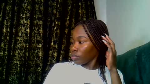 Snapshot of miss_kiarrafit chatting on June 2026 07:15:01 PM Miss Kiarrafit online show from June 2026 07:15:01 PM