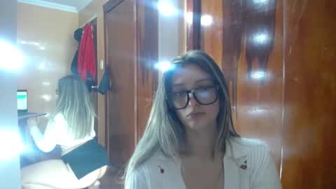 lilieth  online show from November 2025 06:30:01 PM