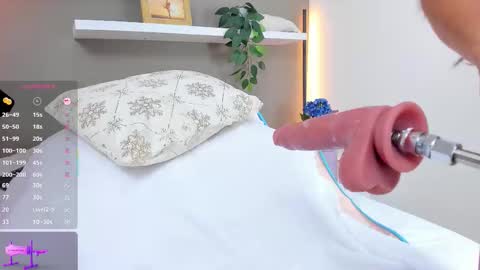 miss_lori_ online show from March 2026 01:38:02 PM