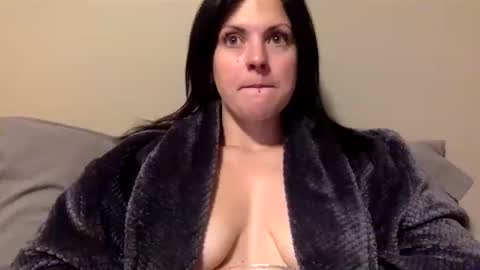 Maci online show from October 2025 11:11:01 AM