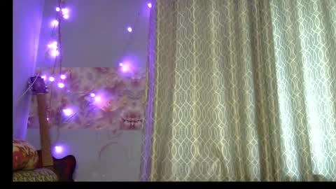 Snapshot of miss_mahi69 chatting on April 2026 03:54:02 AM Mahi online show from April 2026 03:54:02 AM