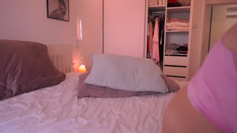 Snapshot of miss_maya chatting on June 2026 02:41:02 PM Maya online show from June 2026 02:41:02 PM