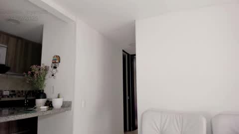 Goddess Myers  thumb up is important for me kisses  online show from February 2025 08:27:02 PM