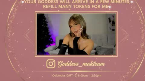Goddess Myers  thumb up is important for me kisses  online show from December 2025 05:46:01 AM