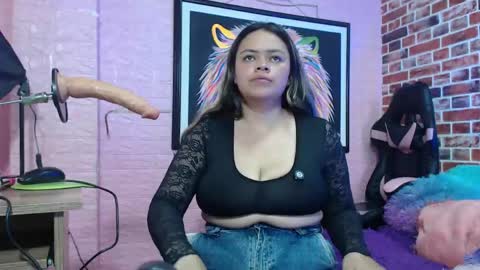 Snapshot of miss_pecados chatting on May 2026 07:53:02 PM Miss Pecados online show from May 2026 07:53:02 PM