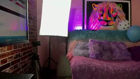 Snapshot of miss_pecados chatting on June 2026 07:29:01 PM Miss Pecados online show from June 2026 07:29:01 PM