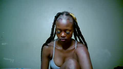 Snapshot of miss_pretty1 chatting on February 2026 08:46:02 AM miss_pretty1 online show from February 2026 08:46:02 AM