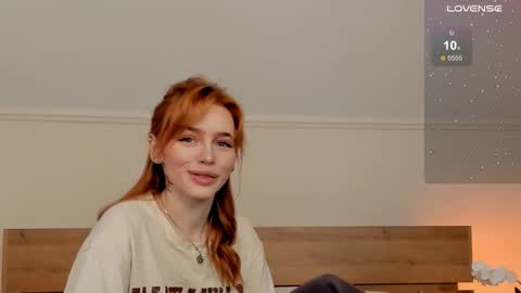 Snapshot of miss_redfox chatting on September 2025 04:12:02 AM Margo online show from September 2025 04:12:02 AM