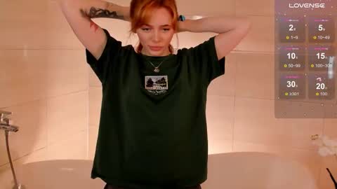 Snapshot of miss_redfox chatting on September 2025 03:41:02 AM Margo online show from September 2025 03:41:02 AM