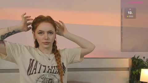 Snapshot of miss_redfox chatting on October 2025 03:28:01 AM Margo online show from October 2025 03:28:01 AM