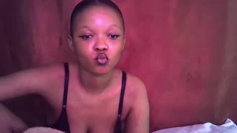 miss_rihanna2 online show from October 2025 06:54:01 AM