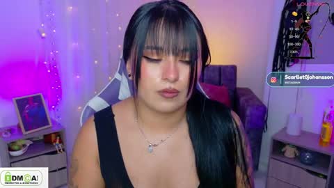 Snapshot of miss_scarllet chatting on April 2026 01:04:01 PM 100 thumbs up online show from April 2026 01:04:01 PM