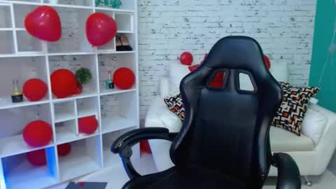 Shaira  online show from February 2026 01:02:02 AM