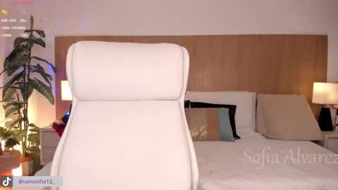 Sofia Alvarez online show from November 2025 10:51:01 PM