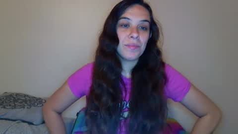 Snapshot of miss_sunshine01 chatting on September 2025 02:31:01 PM Bella online show from September 2025 02:31:01 PM