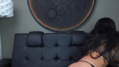 Vaiolette online show from October 2025 11:07:02 AM