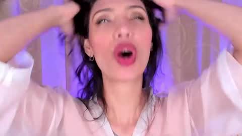 Miss Veronica online show from June 2026 01:26:02 PM