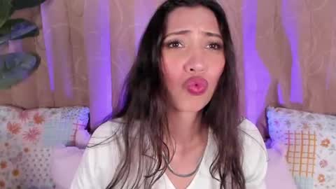 Miss Veronica online show from July 2026 01:45:02 PM