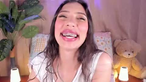 Miss Veronica online show from July 2026 01:47:02 PM