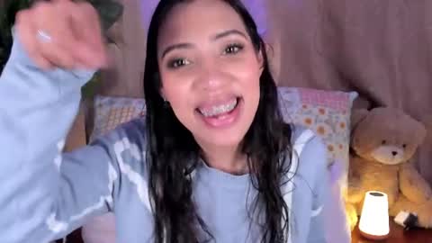 Miss Veronica online show from July 2026 12:59:02 PM