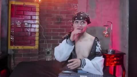 Snapshot of missaelrossi chatting on April 2026 08:46:01 PM Miguel online show from April 2026 08:46:01 PM