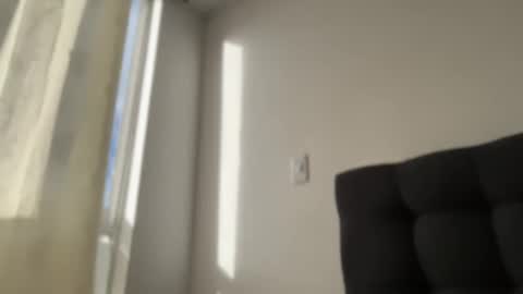 Snapshot of missameliah chatting on November 2025 12:15:02 PM Ameliahs online show from November 2025 12:15:02 PM