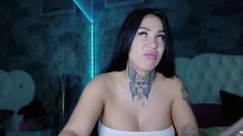 Snapshot of missangellxx chatting on October 2025 10:23:02 AM missangellxx online show from October 2025 10:23:02 AM