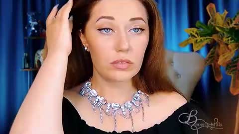 The divine Beverly online show from June 2026 12:25:02 PM