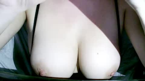 Snapshot of missbiny chatting on July 2026 10:25:02 PM Avamlash online show from July 2026 10:25:02 PM